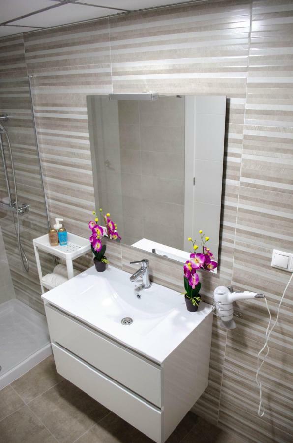 Tarifa 4 Apartment อาลิกันเต ภายนอก รูปภาพ